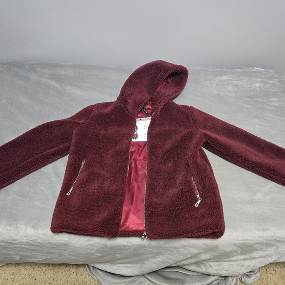 jacket - Picture 1 of 4